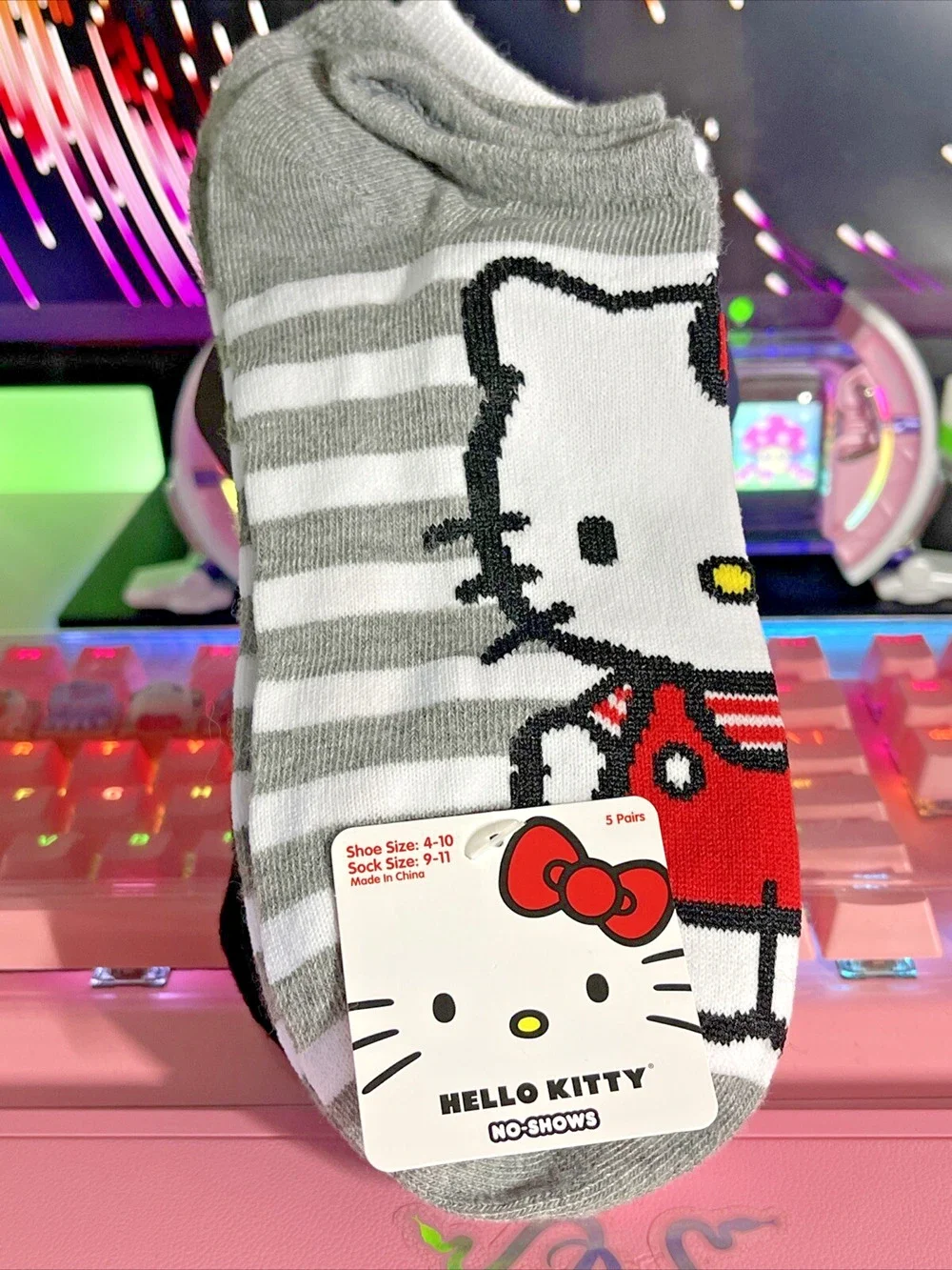 Hello Kitty No Show Socks Red Gray Black Stripe Color Block 2024 Sanrio 5 Pack